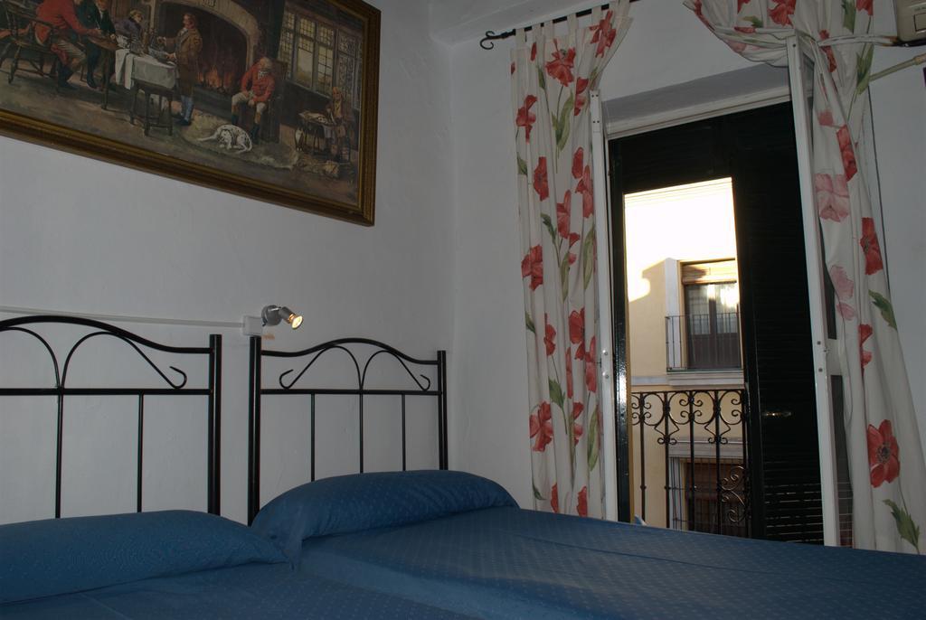 Pension Santa Maria La Blanca Siviglia Esterno foto