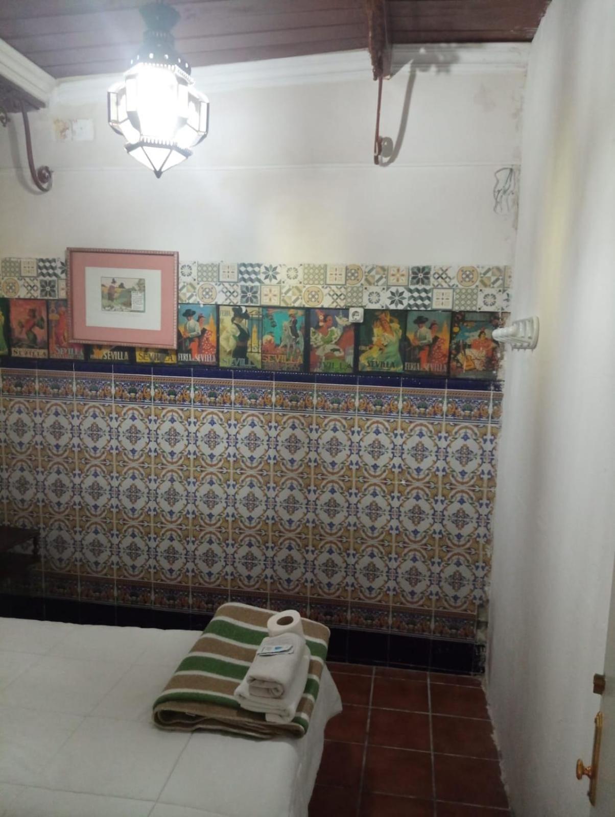 Pension Santa Maria La Blanca Siviglia Esterno foto