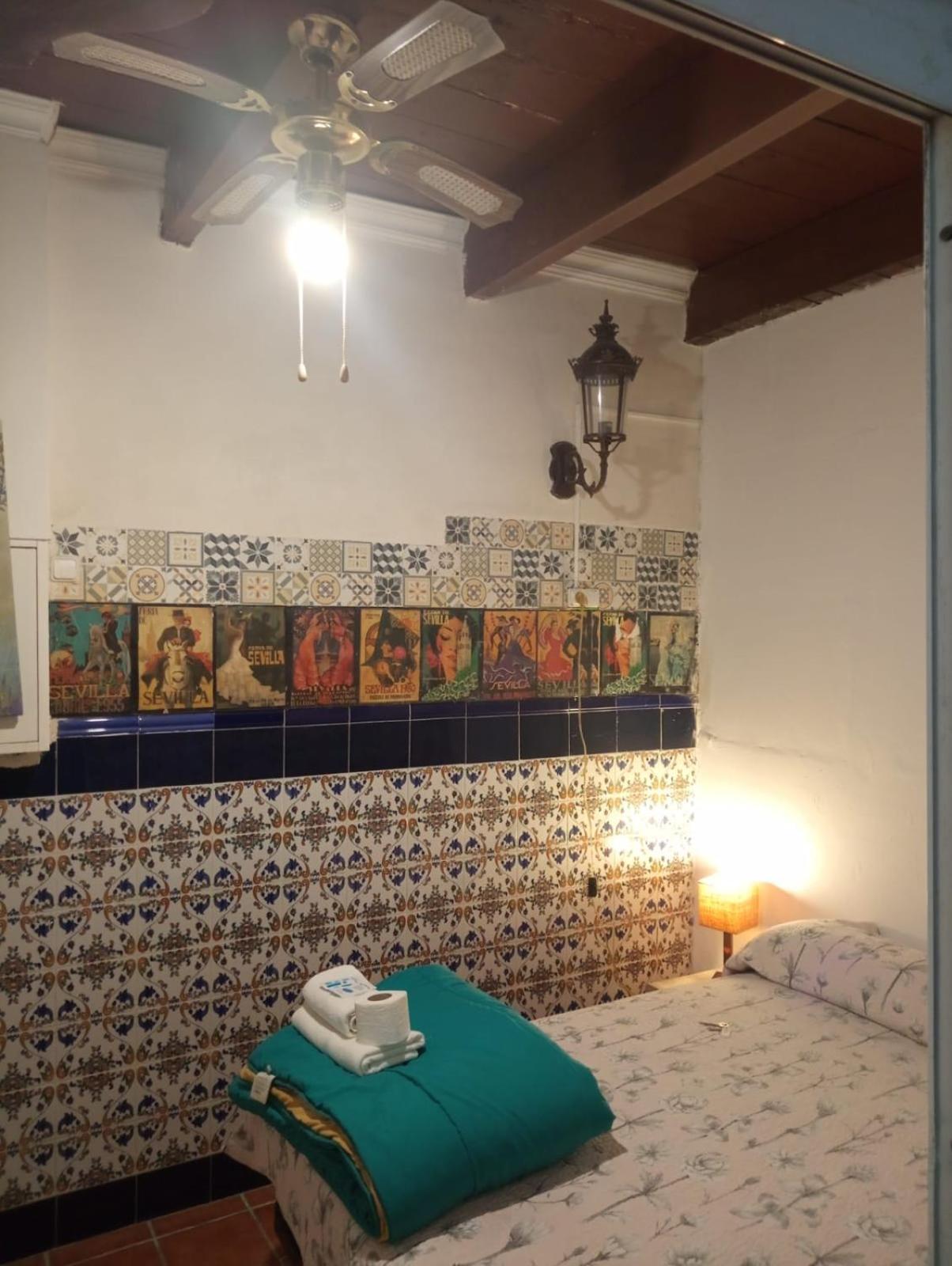Pension Santa Maria La Blanca Siviglia Esterno foto