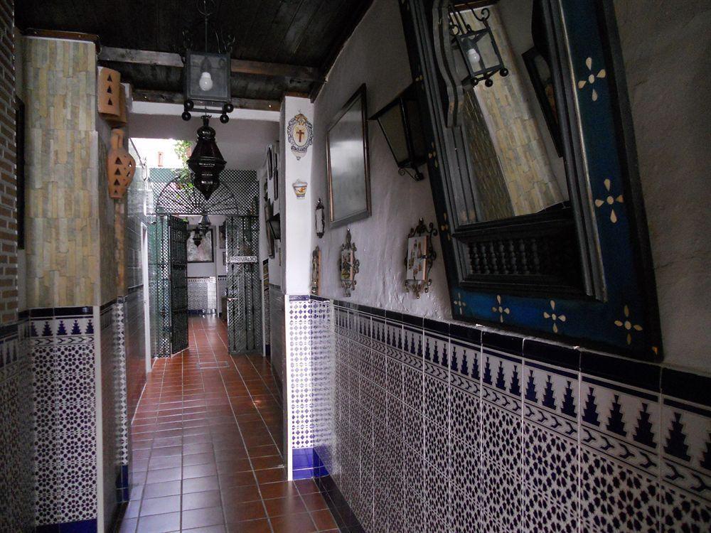 Pension Santa Maria La Blanca Siviglia Esterno foto