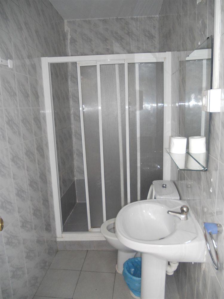 Pension Santa Maria La Blanca Siviglia Esterno foto