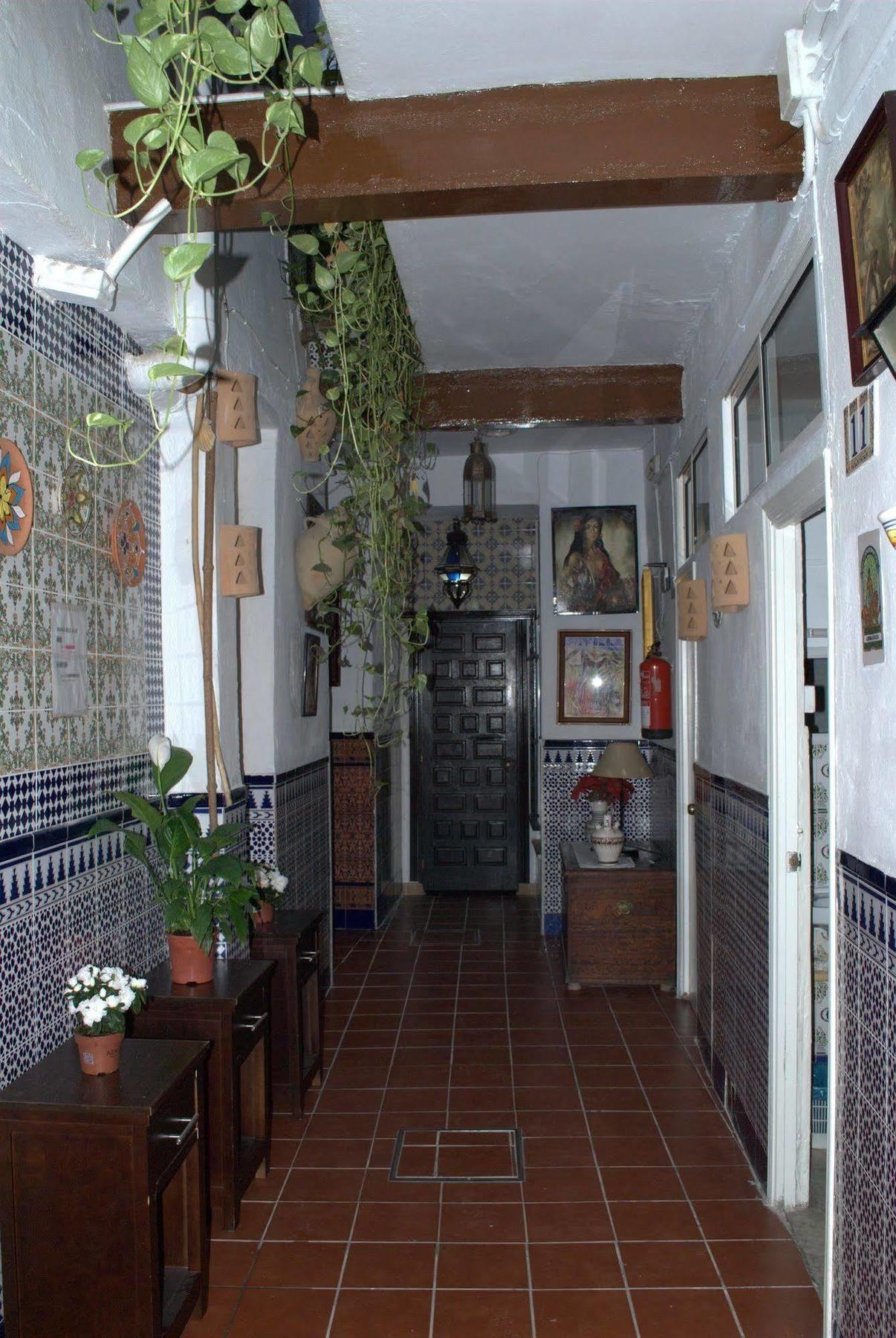 Pension Santa Maria La Blanca Siviglia Esterno foto